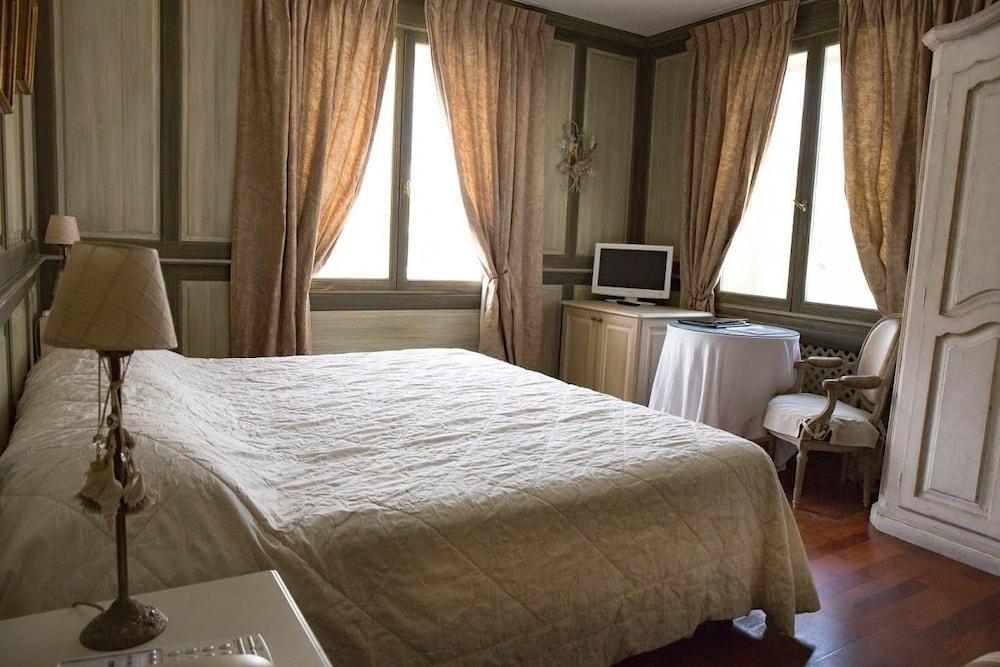Hotel Villa Catarie Гетарі Екстер'єр фото