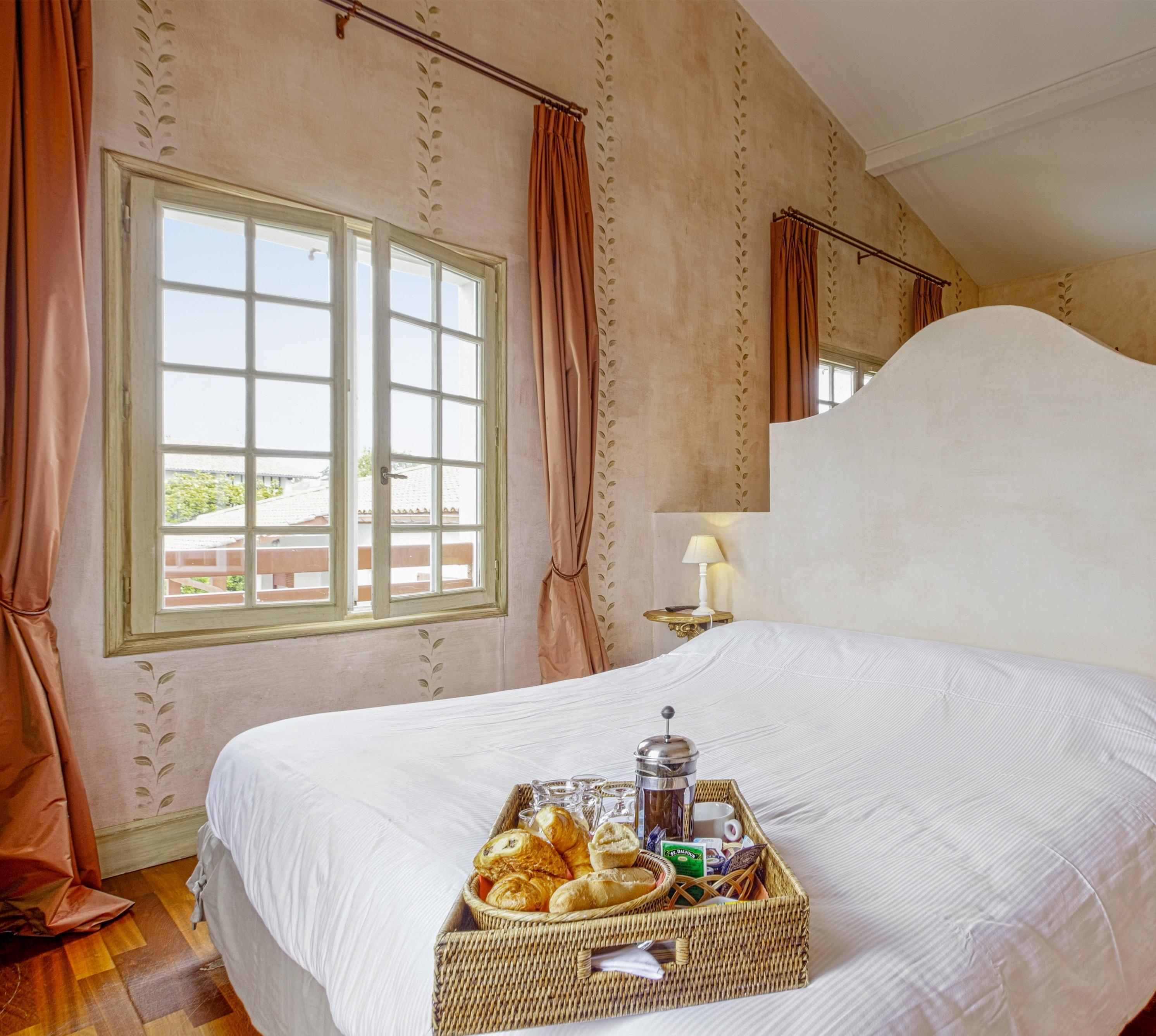 Hotel Villa Catarie Гетарі Екстер'єр фото