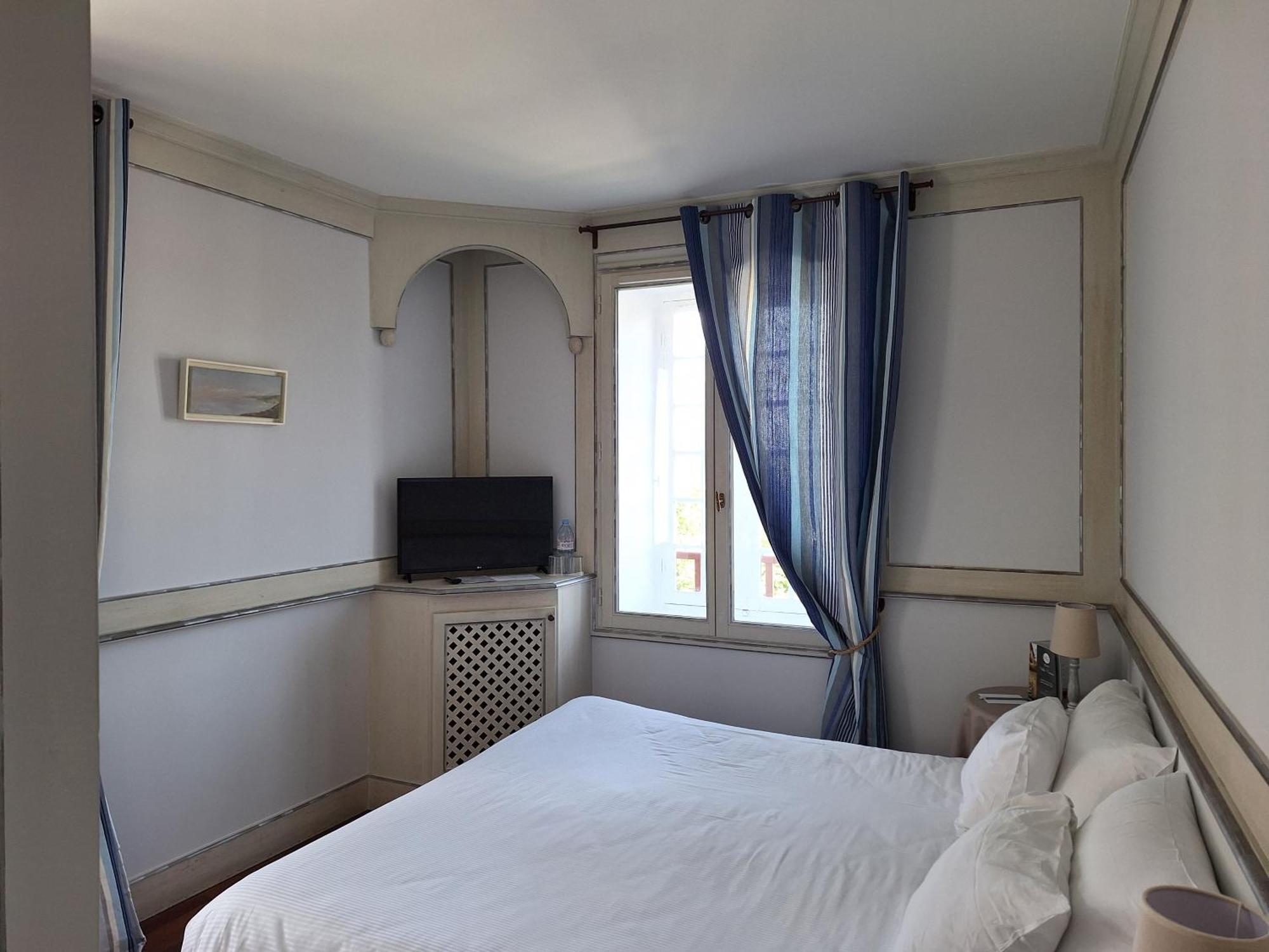 Hotel Villa Catarie Гетарі Екстер'єр фото